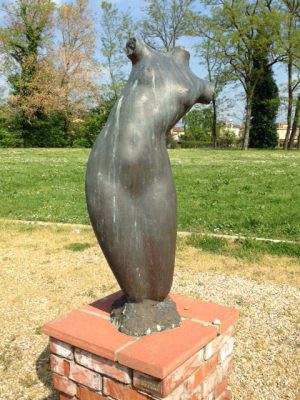 Torso di bagnante 1968 c